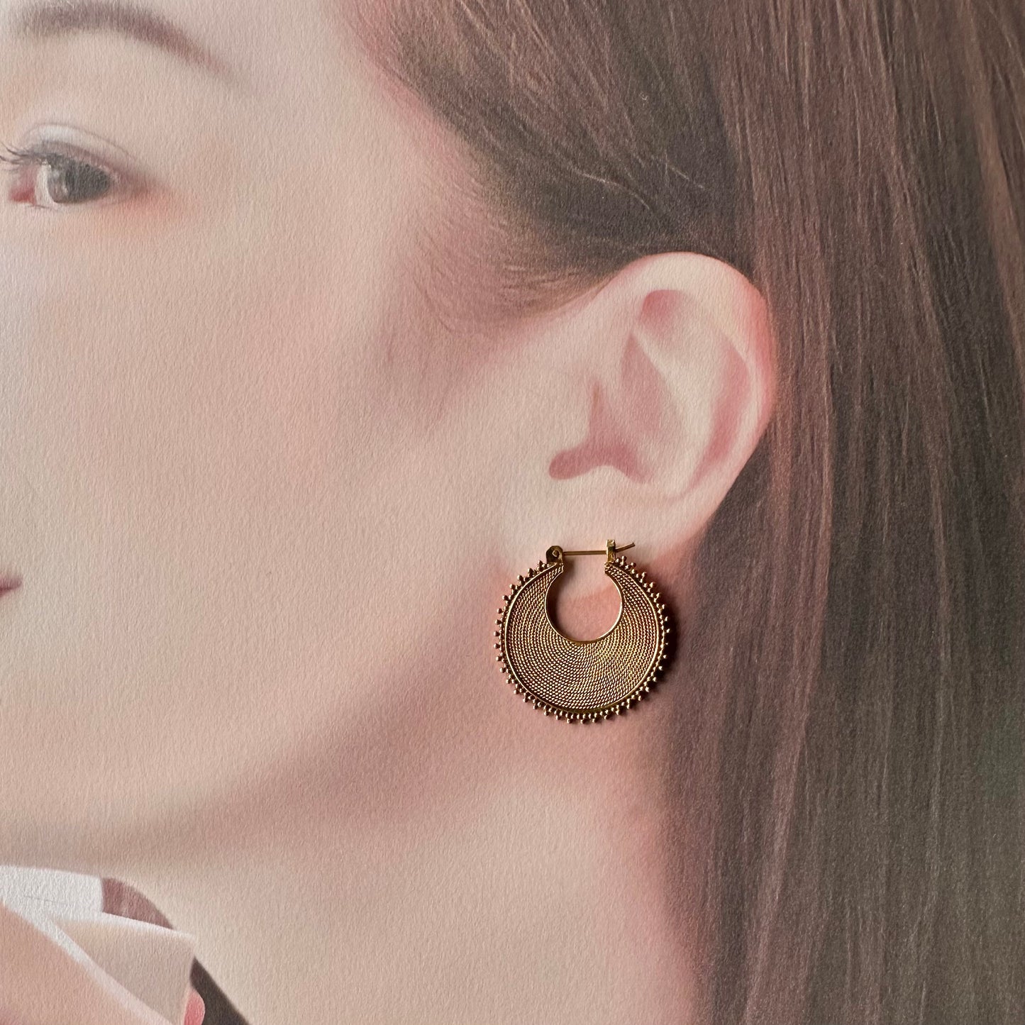 ゴールドオンシルバー エトルスカンスタイル フープピアス