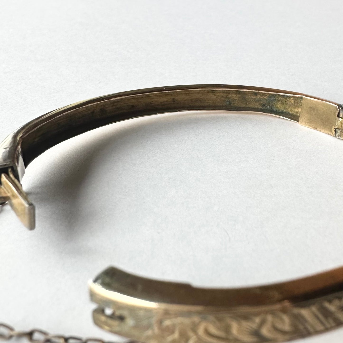 ロールドゴールド アンティーク バングル