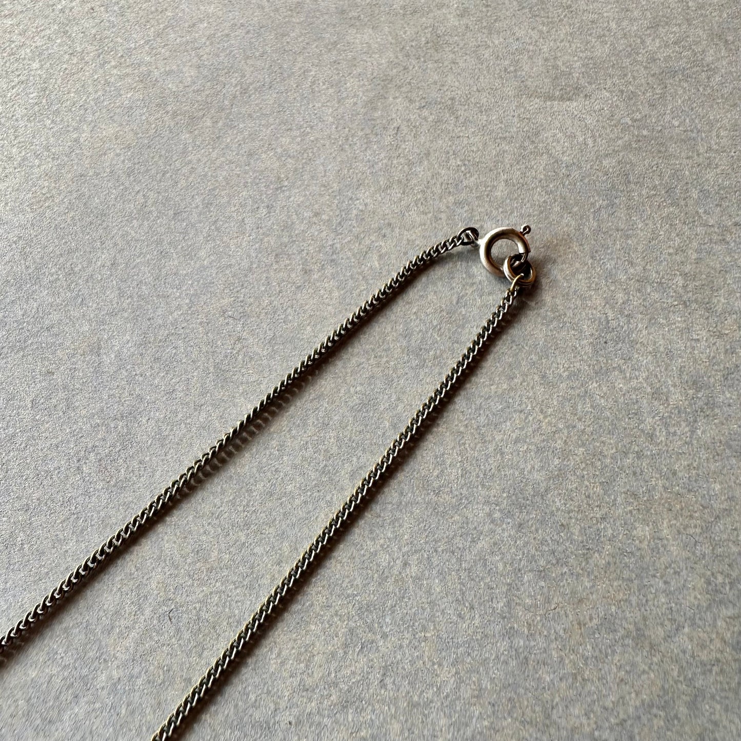 アイリスグラス ドロップネックレス