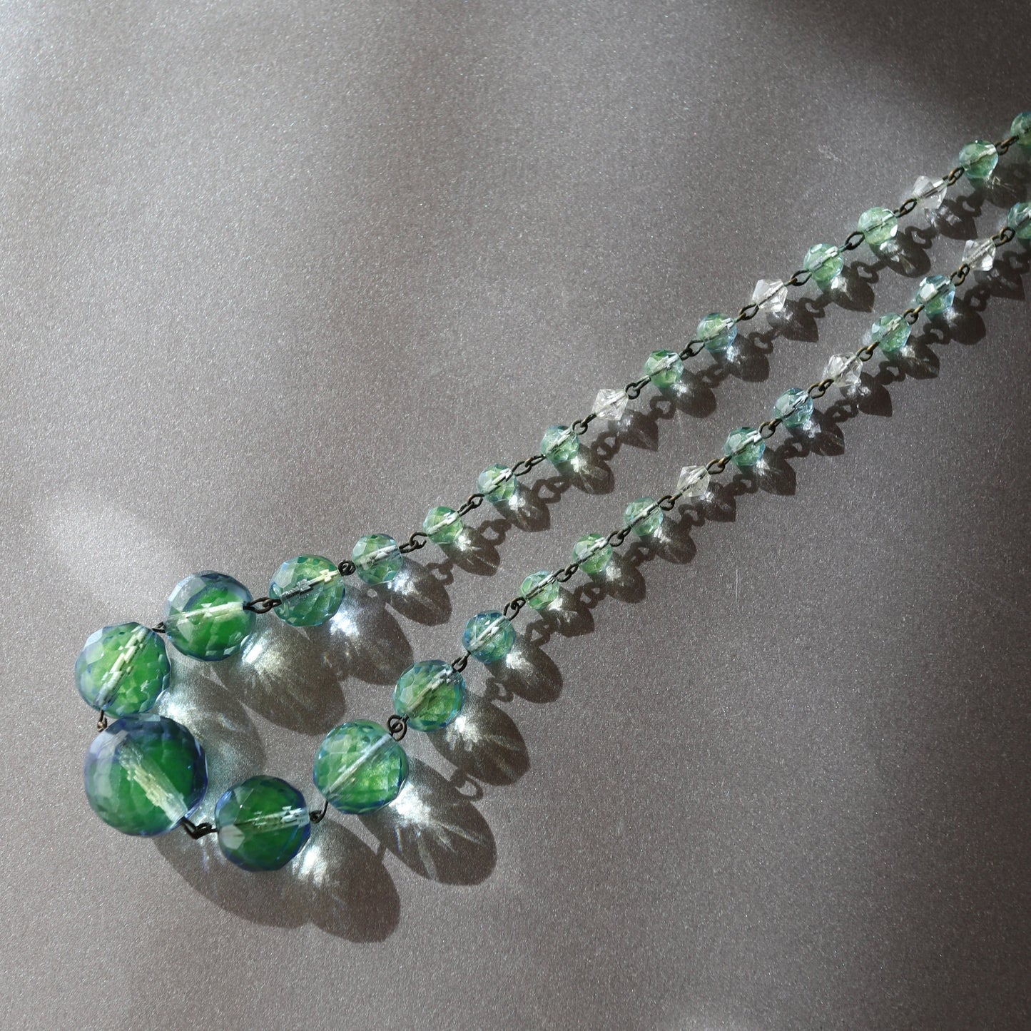 ブルー×グリーン ウラングラス ネックレス