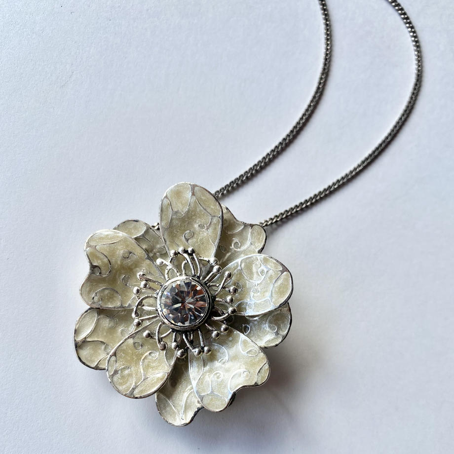 K shop アンシェヌマン アンティーク ネックレス イヤリング アンシェヌマン アンティーク ヴィンテージ ネックレス イヤリング K