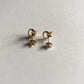 9Kゴールド　ノット　ピアス