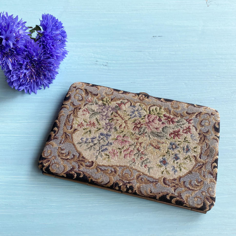 刺繍　カードケース